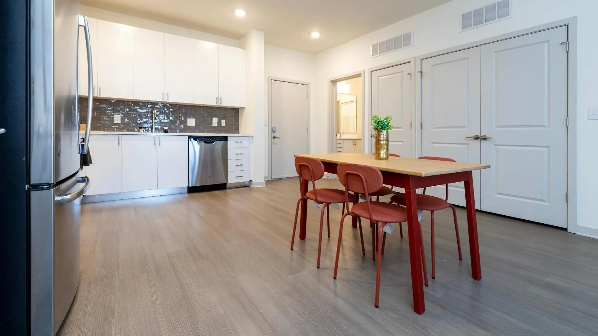 Appartement Modern Nulu 2Br Cozysuites Unit 03 Louisville